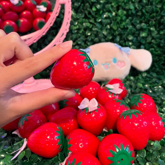 𝐒𝐭𝐫𝐚𝐰𝐛𝐞𝐫𝐫𝐲 𝐁𝐚𝐥𝐦🍓